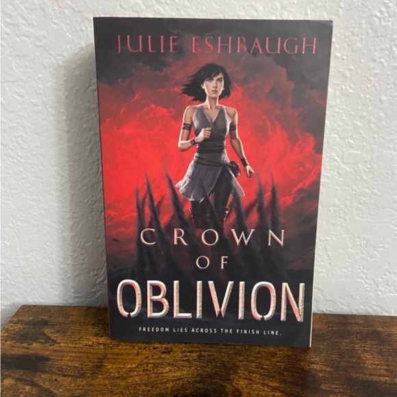 Crown of oblivion paperback book - Picture 1 of 6